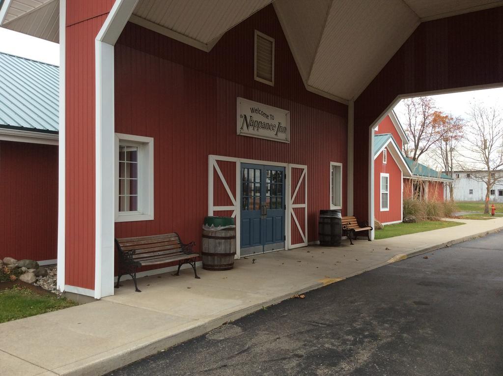 Countryside Inn Nappanee Exterior foto