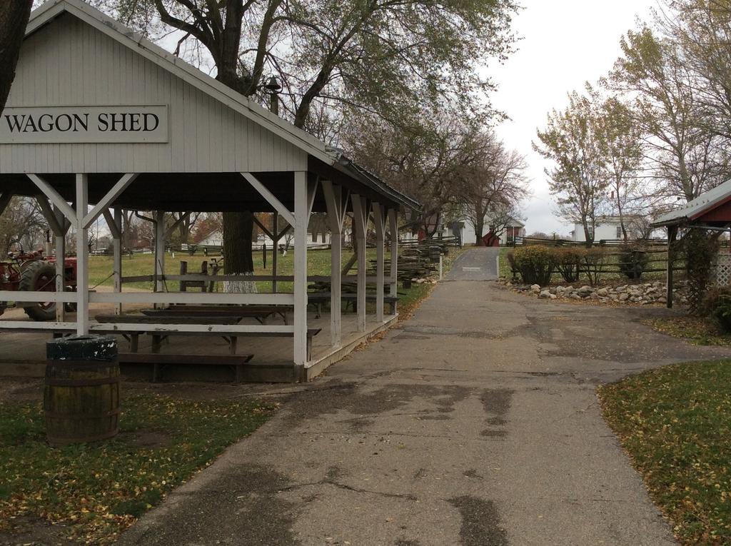 Countryside Inn Nappanee Exterior foto