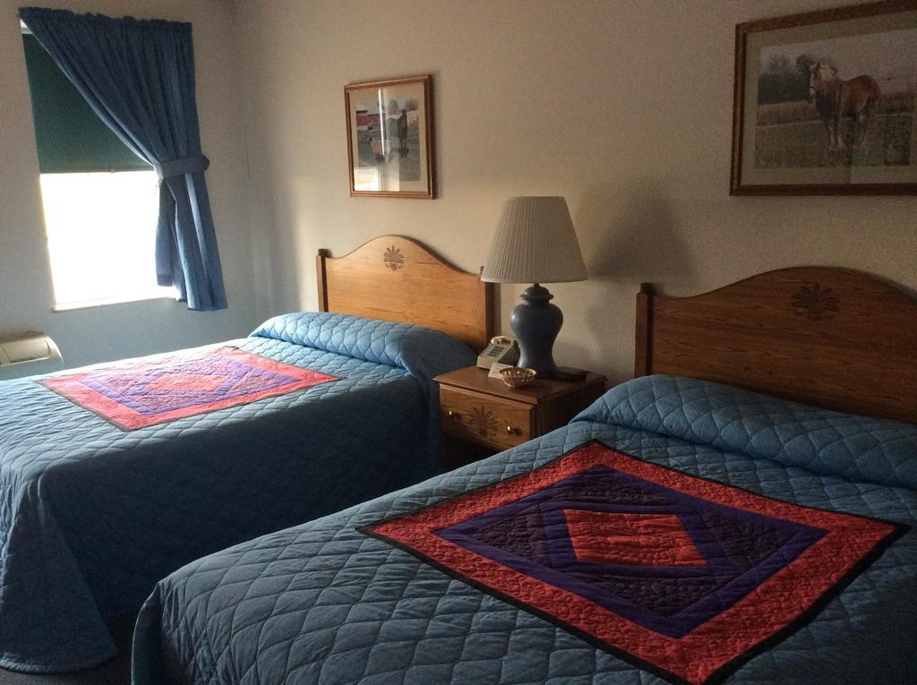 Countryside Inn Nappanee Zimmer foto